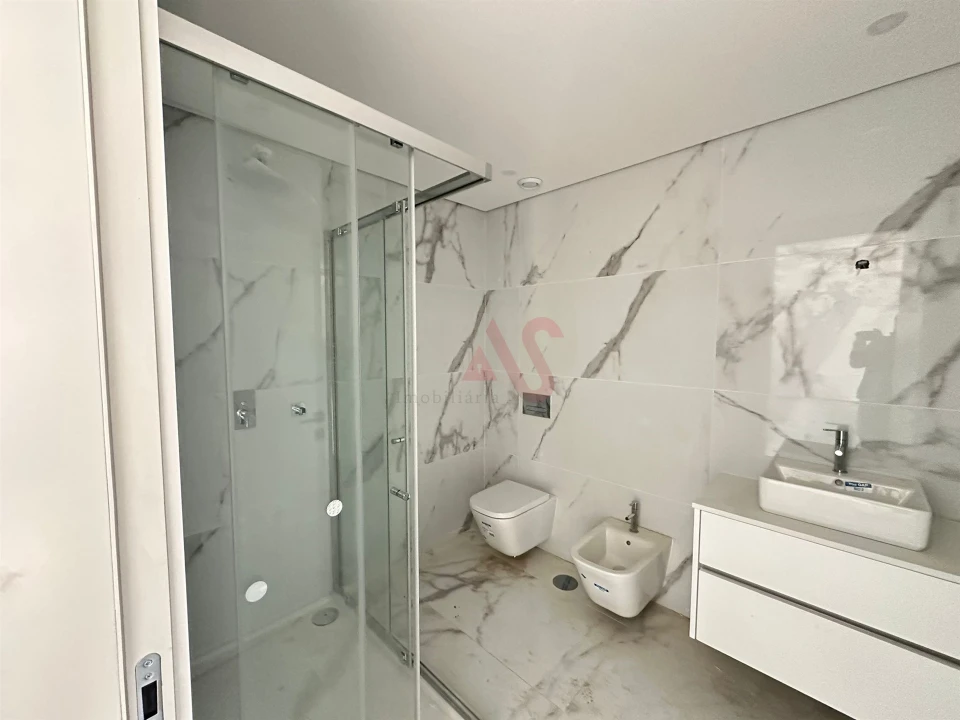 Apartamento T3 para Venda em São Vicente (Braga) Foto 7