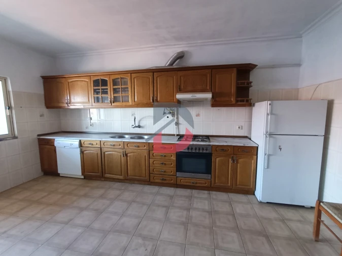 Apartamento T3 para Venda em Alcains Foto 2