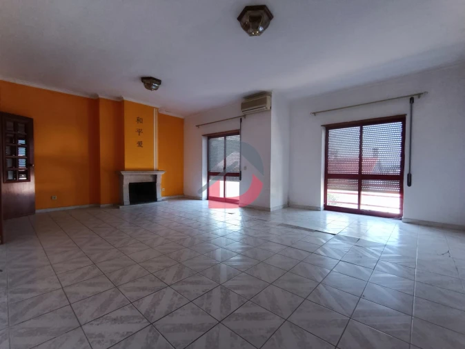 Apartamento T3 para Venda em Alcains Foto 9