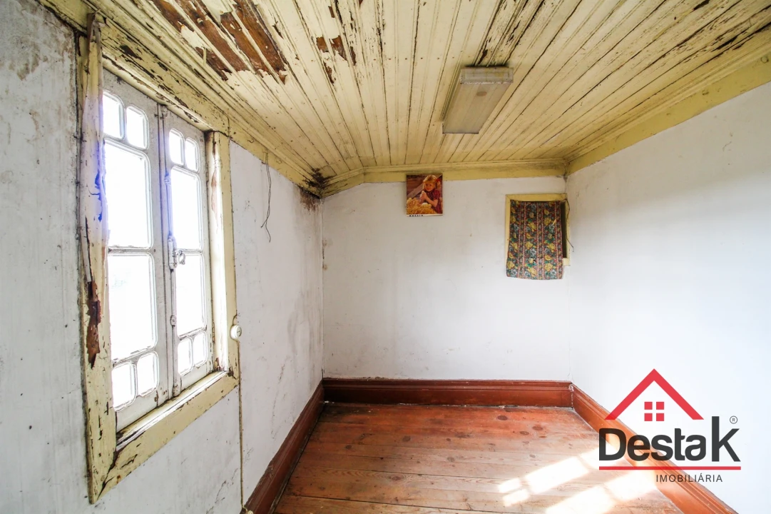 Moradia T0 para Venda em Pinheiro Foto 13