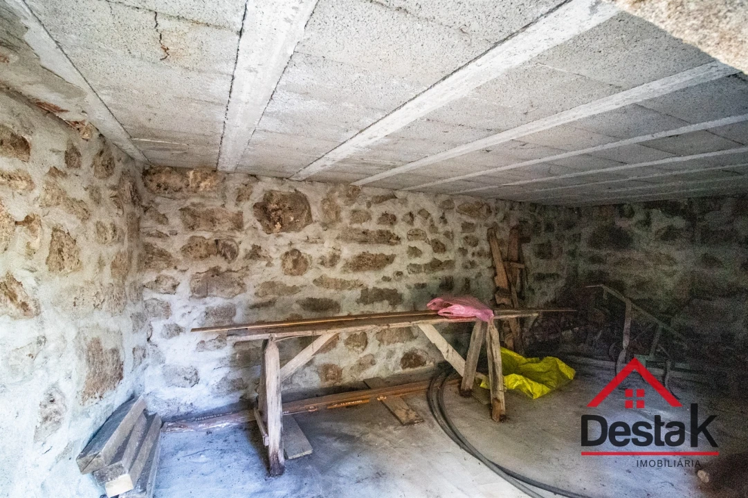 Moradia T0 para Venda em Pinheiro Foto 18