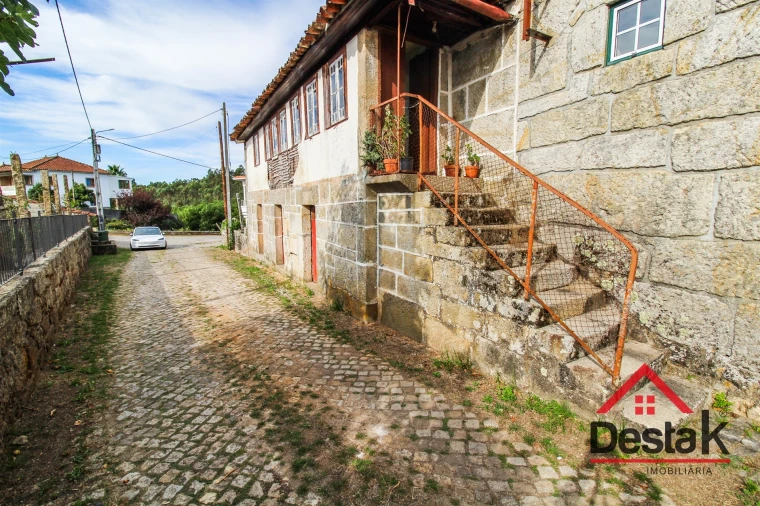 Moradia T0 para Venda em Pinheiro Foto 3