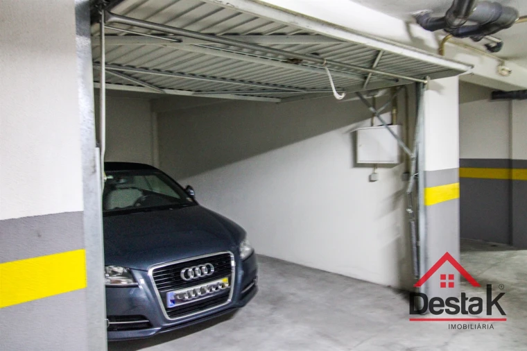 Garagem para Venda em São Pedro do Sul, Várzea e Baiões