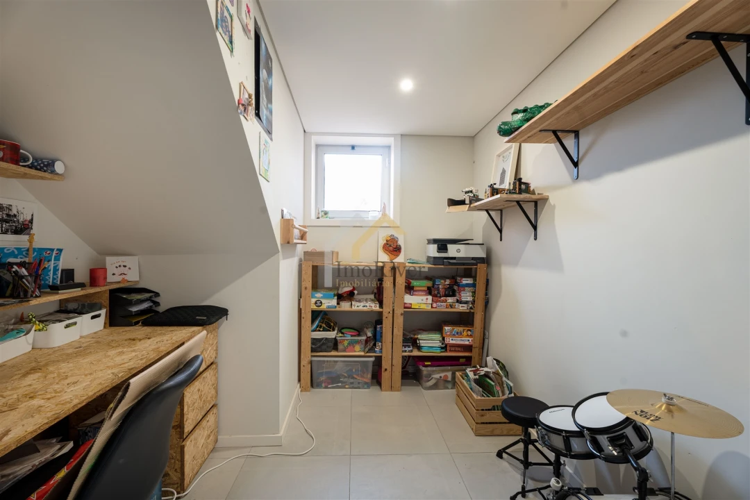 Moradia T4 para Venda em Ermesinde Foto 2