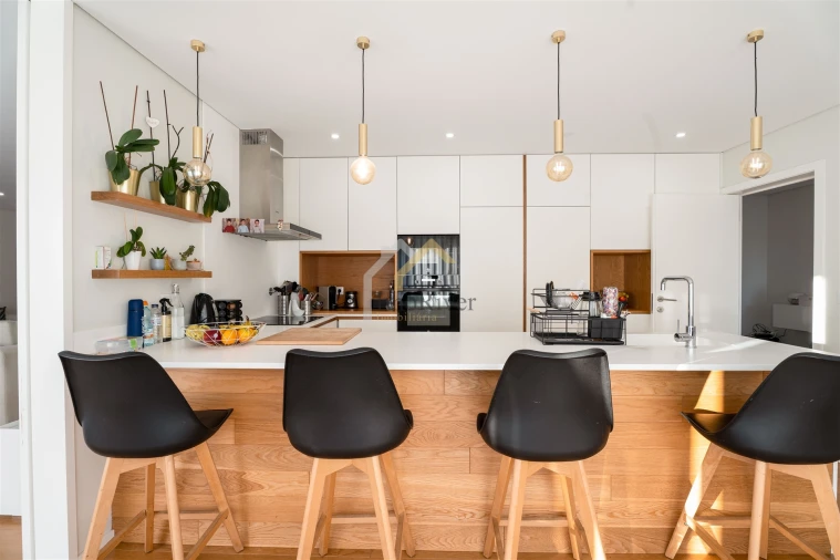 Moradia T4 para Venda em Ermesinde Foto 5