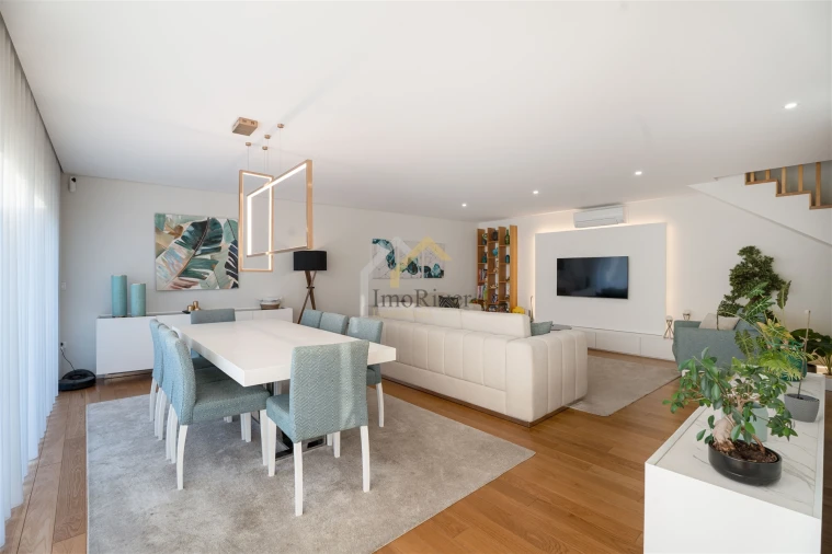 Moradia T4 para Venda em Ermesinde