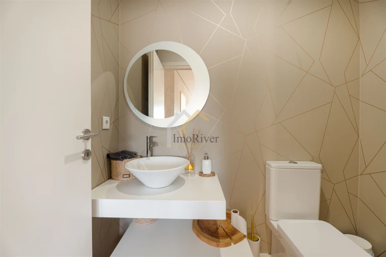 Moradia T4 para Venda em Ermesinde Foto 13