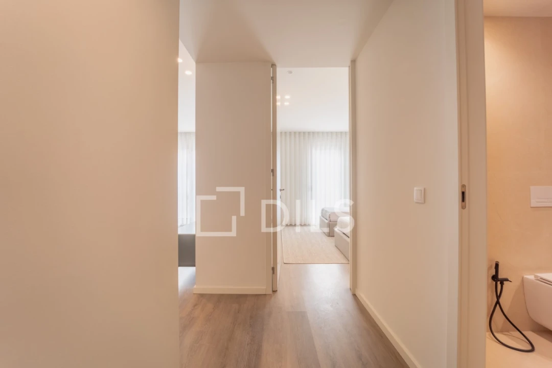 Apartamento T1 para Venda em Azurem Foto 9