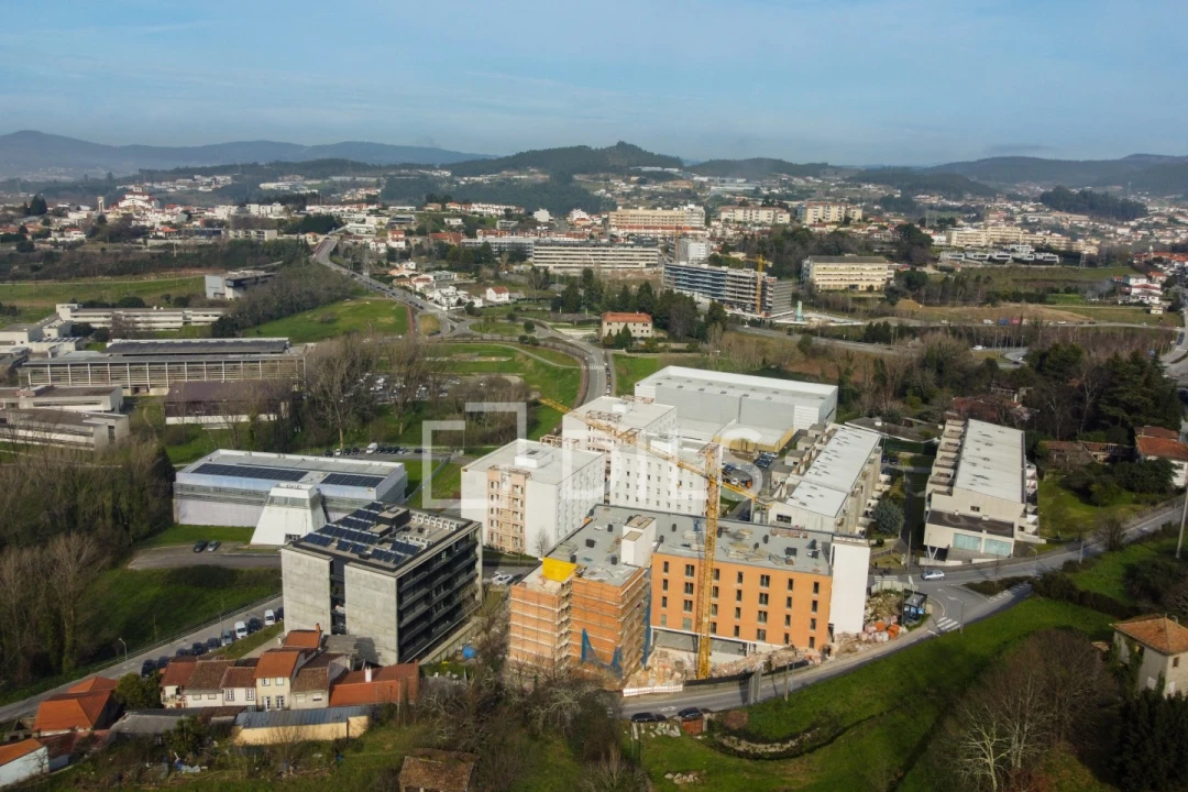 Apartamento T1 para Venda em Azurem Foto 21