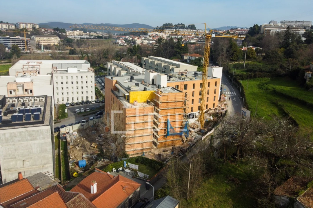 Apartamento T1 para Venda em Azurem Foto 26