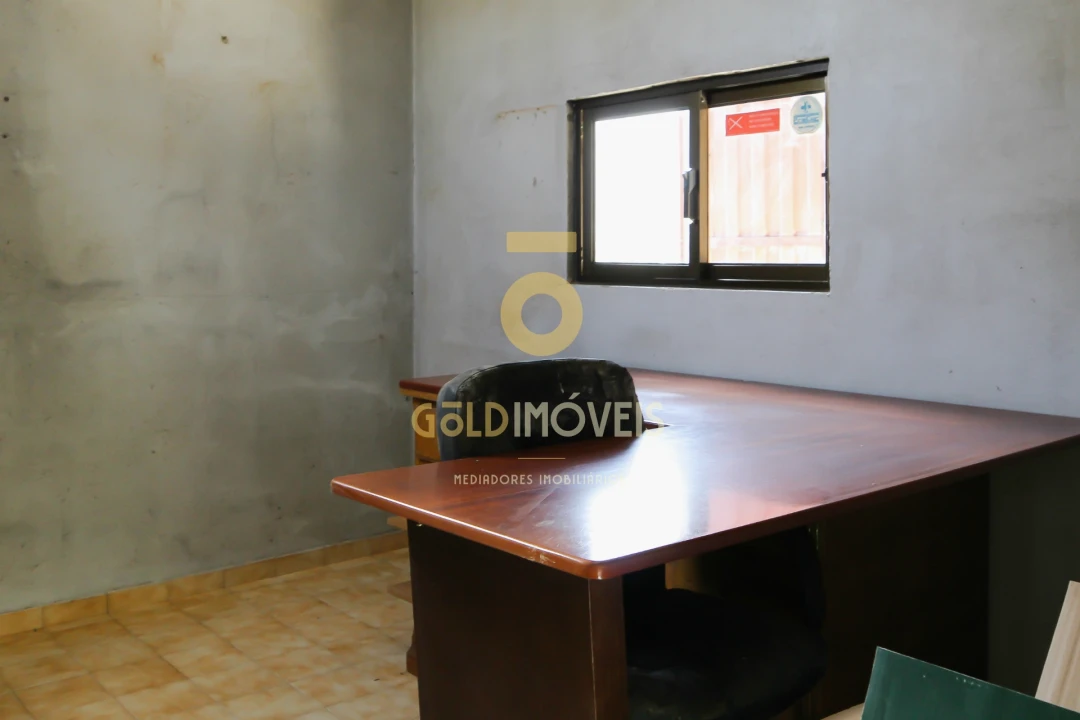 Armazém para Venda em Penamaior Foto 5
