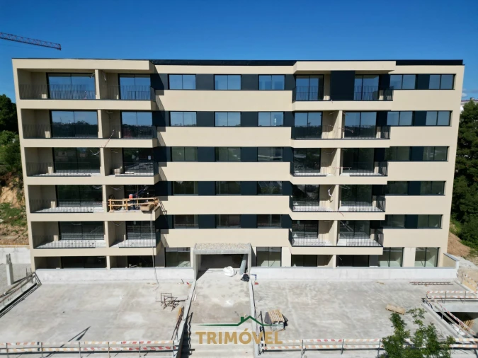 Apartamento T2 para Venda em São João da Madeira Foto 25