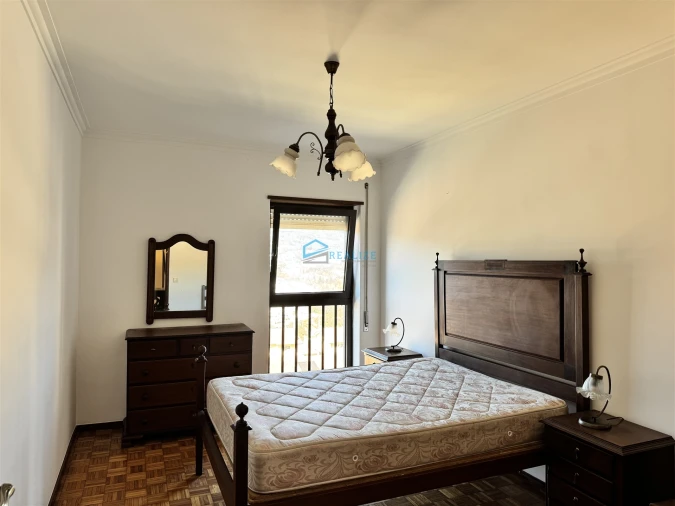 Apartamento T3 para Arrendamento em Nossa Senhora da Conceição, São Pedro e São Dinis Foto 21