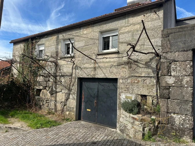 Moradia T3 para Venda em Parada do Monte e Cubalhão Foto 2