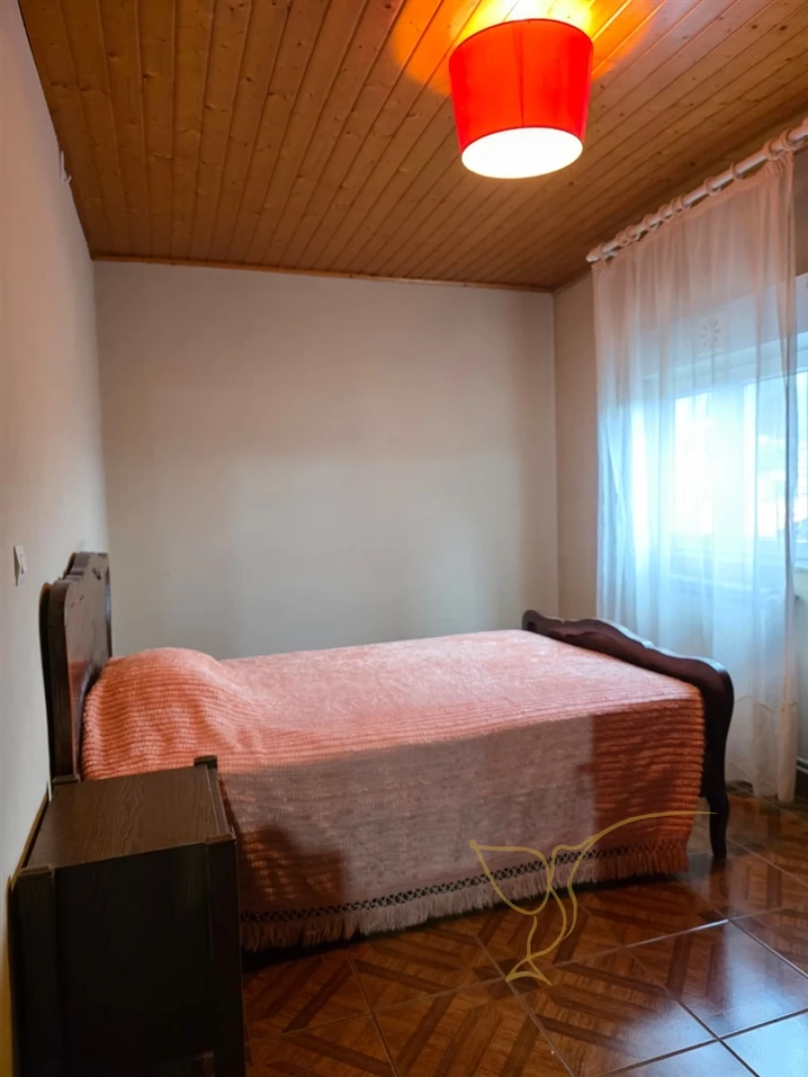 Moradia T3 para Venda em Parada do Monte e Cubalhão Foto 17