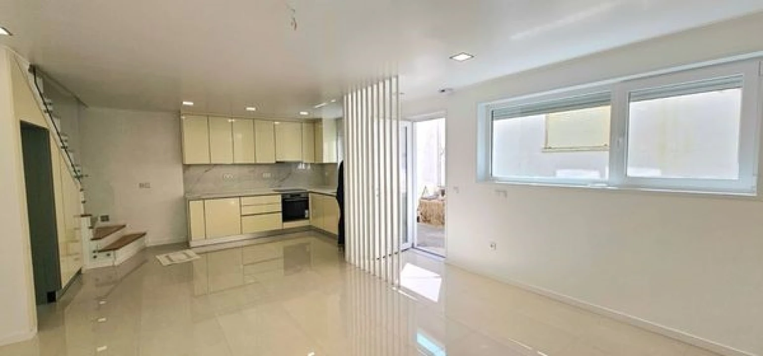 Moradia T3 para Venda em Dominguizo Foto 8