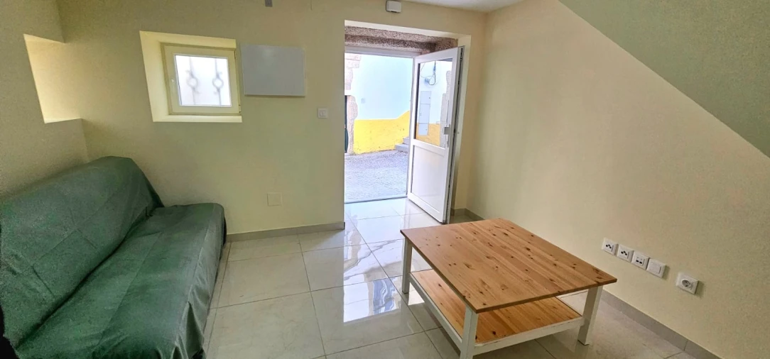 Apartamento T1 para Arrendamento em Covilhã e Canhoso Foto 5