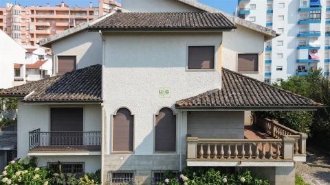 Moradia T6 para Venda em Castelo Branco