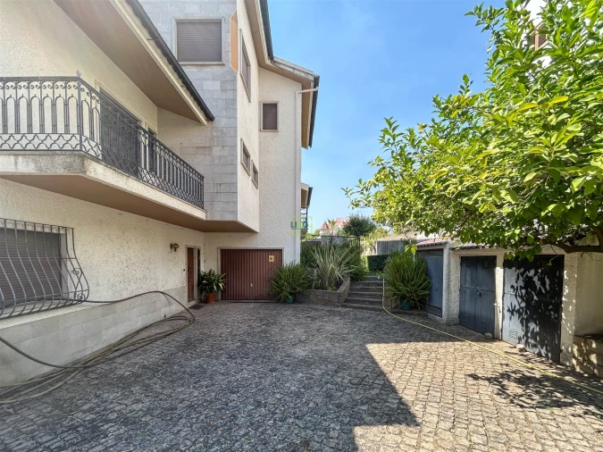 Moradia T6 para Venda em Castelo Branco Foto 56