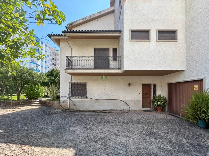 Moradia T6 para Venda em Castelo Branco Foto 57