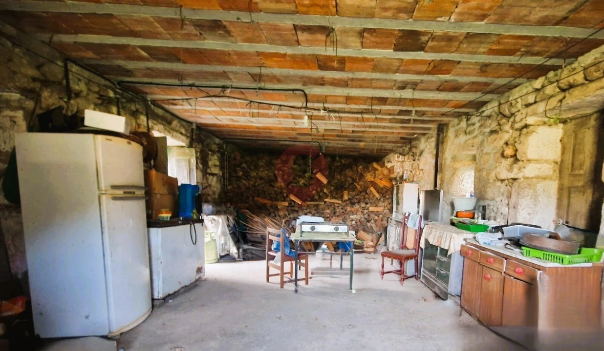 Moradia T0 para Venda em Cristoval Foto 4