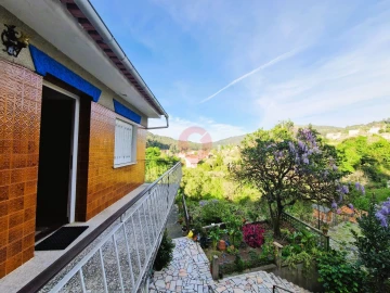 Moradia T4 para Venda em Cristoval