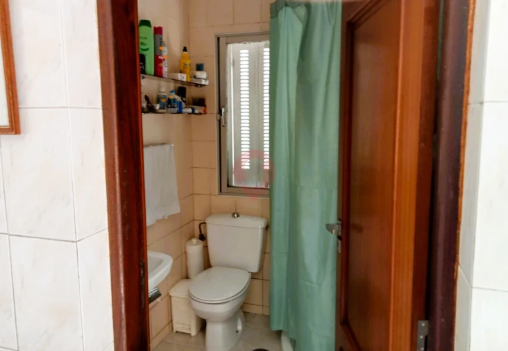 Moradia T4 para Venda em Cristoval Foto 12