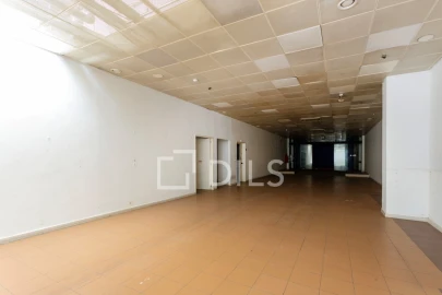 Loja para Arrendamento em Avenidas Novas