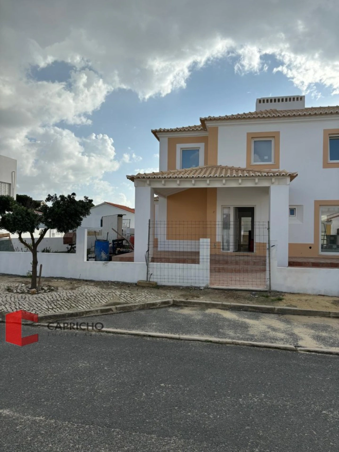 Moradia T3 para Venda em Porto Covo Foto 5