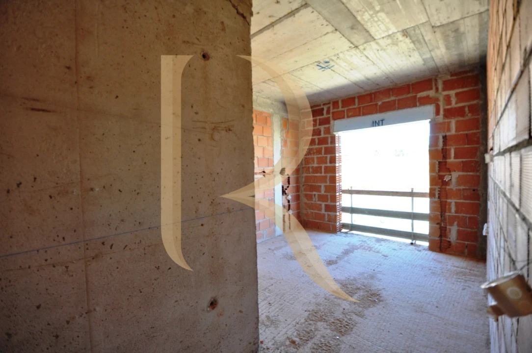 Apartamento T5 para Venda em Corroios Foto 11