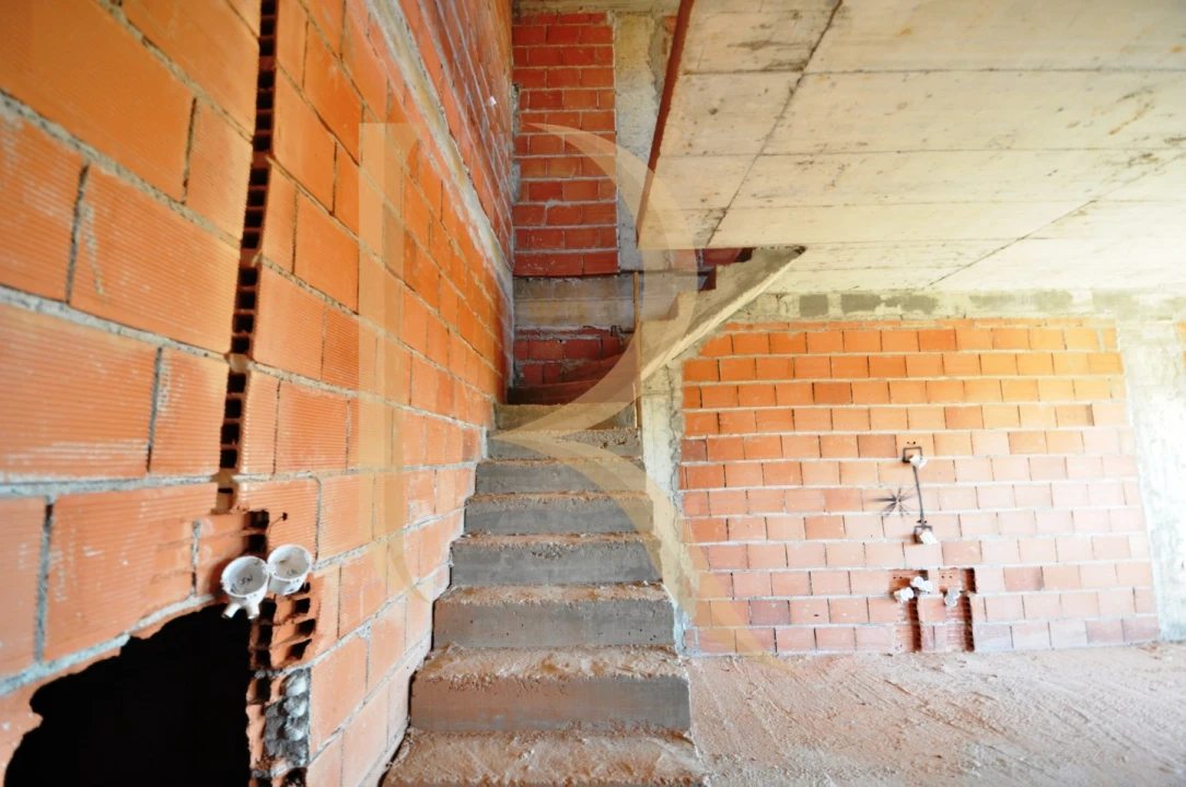 Apartamento T5 para Venda em Corroios Foto 13