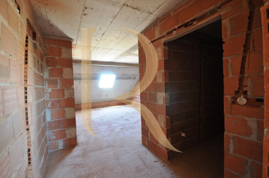 Apartamento T5 para Venda em Corroios Foto 17
