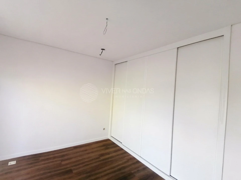 Moradia T3 para Venda em Fernao Ferro Foto 17