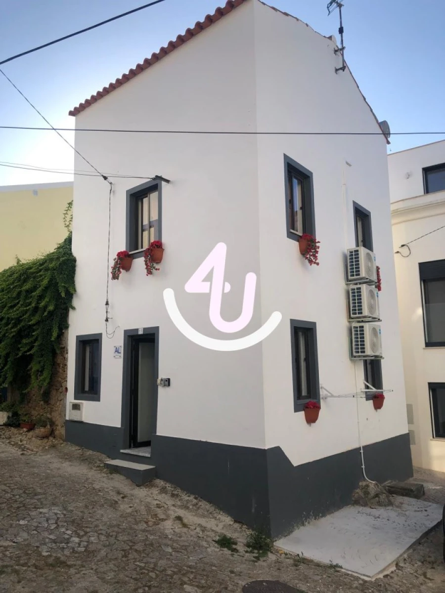 Moradia T2 para Arrendamento em São Martinho do Porto Foto 1