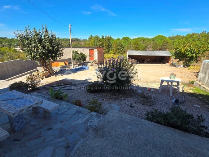 Moradia T3 para Venda em Tabua Foto 6