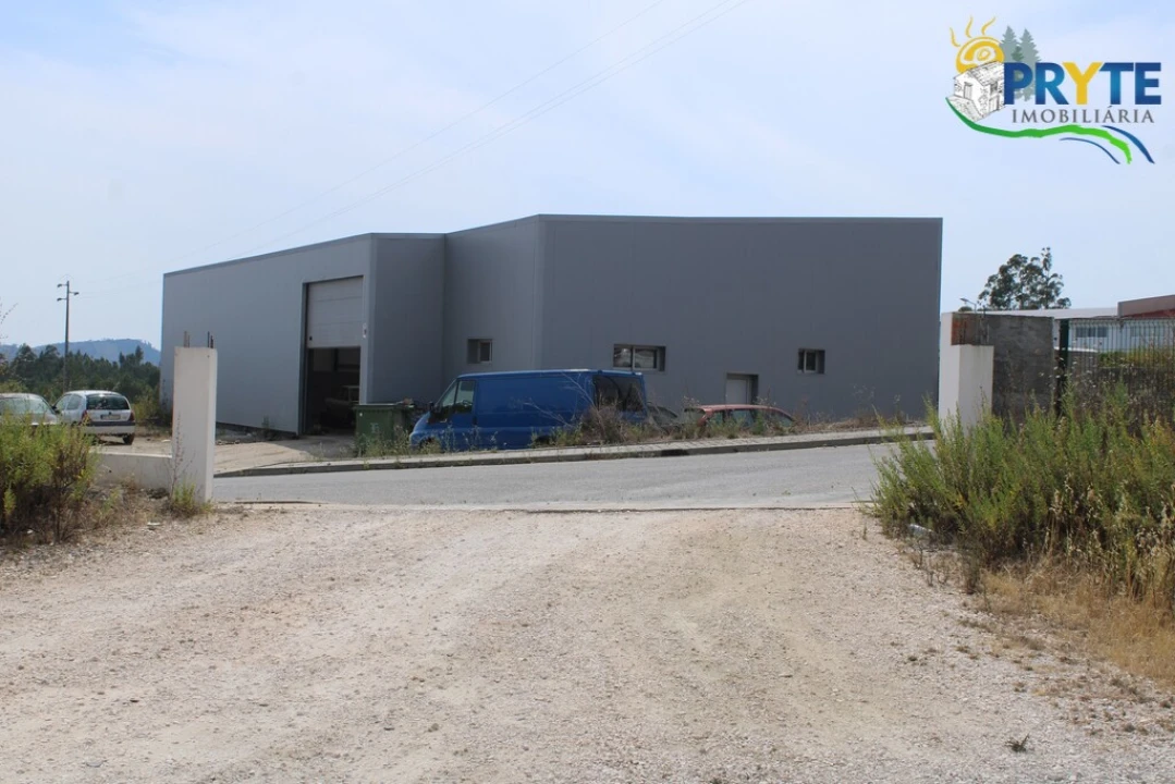 Terreno Comércio / Armazém para Venda em Cardigos Foto 15