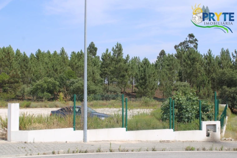 Terreno Comércio / Armazém para Venda em Cardigos Foto 18