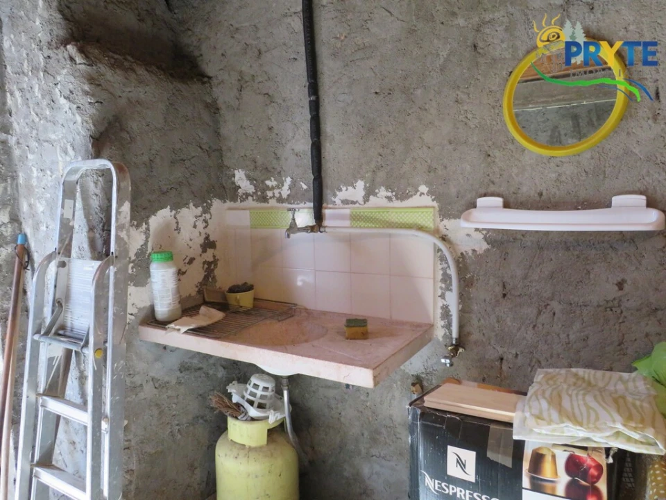 Moradia T2 para Venda em Alvaro Foto 13