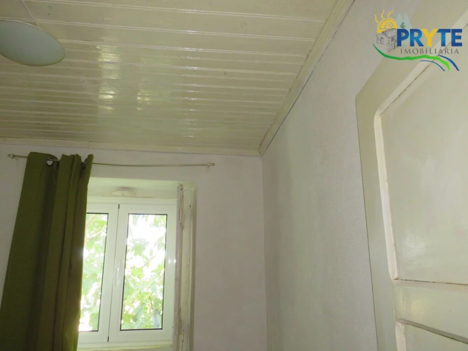 Moradia T2 para Venda em Alvaro Foto 19