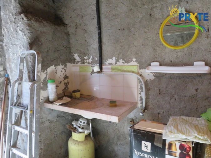 Moradia T2 para Venda em Alvaro Foto 13