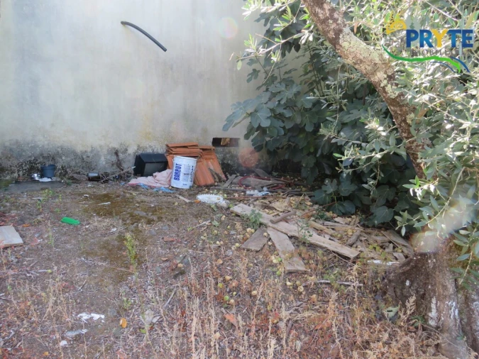 Moradia T2 para Venda em Alvaro Foto 22