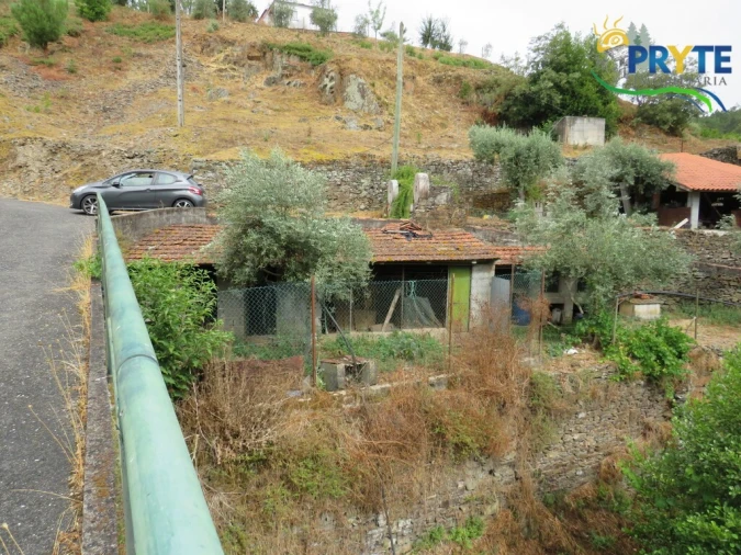 Moradia T4 para Venda em Sertã Foto 6