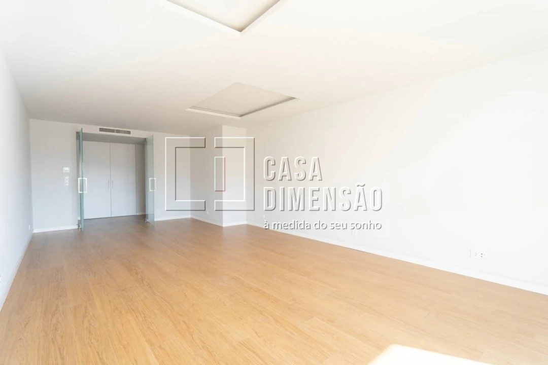 Apartamento T3 para Venda em Carcavelos e Parede Foto 10