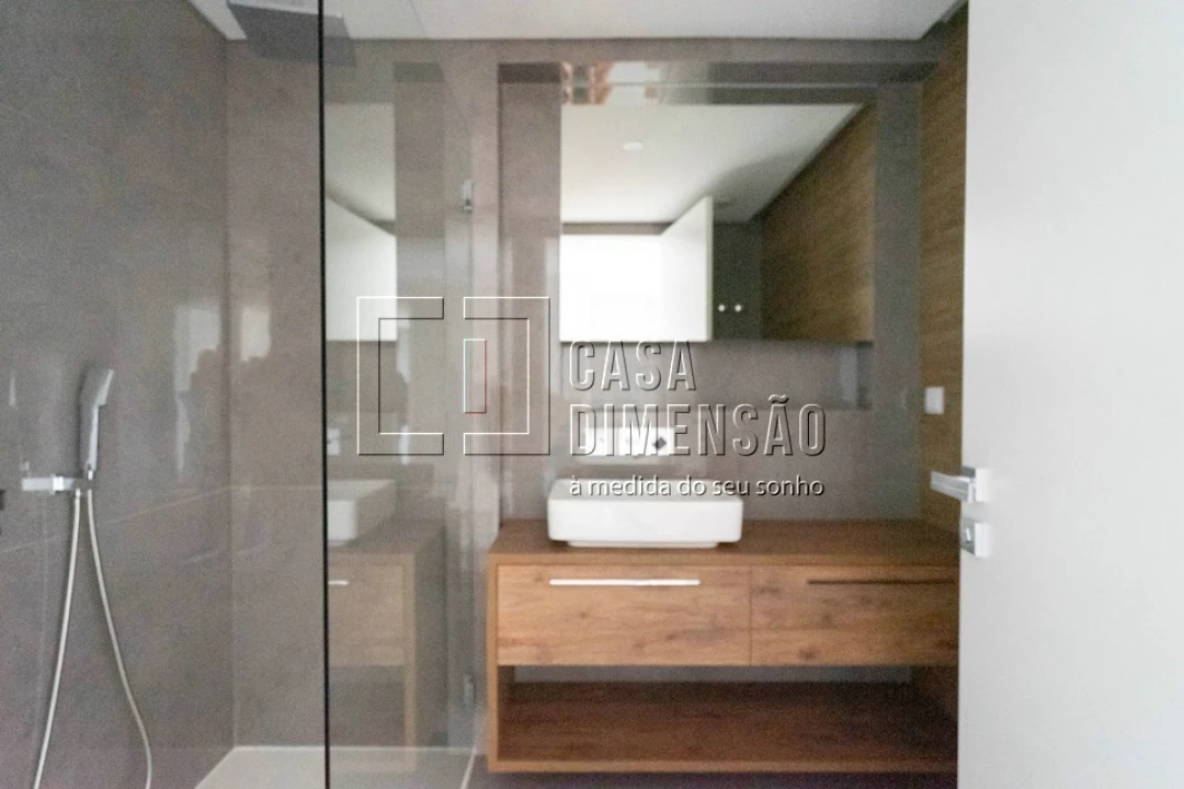 Apartamento T3 para Venda em Carcavelos e Parede Foto 24