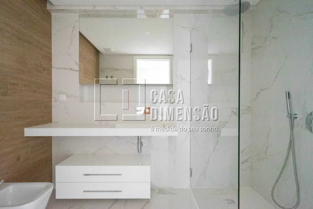Apartamento T3 para Venda em Carcavelos e Parede Foto 36