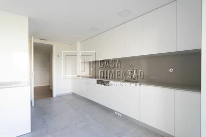 Apartamento T3 para Venda em Carcavelos e Parede