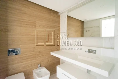 Apartamento T3 para Venda em Carcavelos e Parede