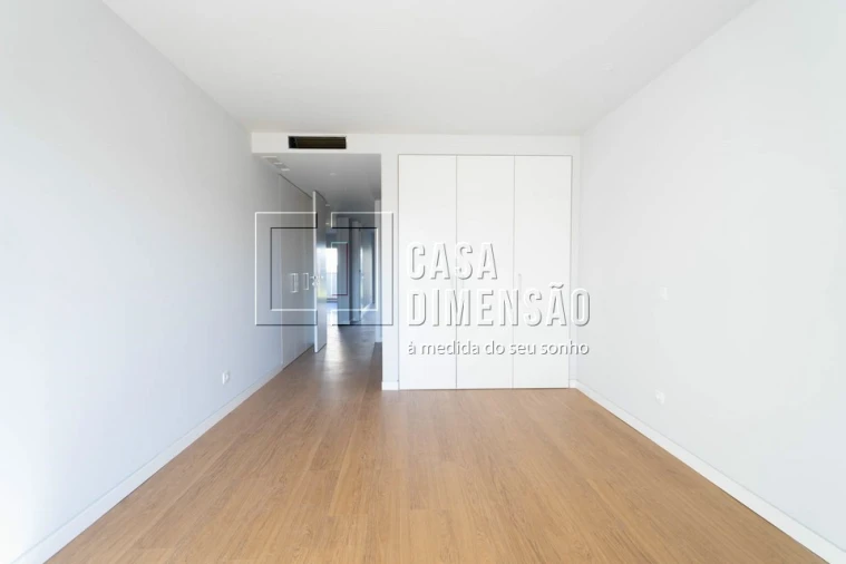 Apartamento T3 para Venda em Carcavelos e Parede Foto 34