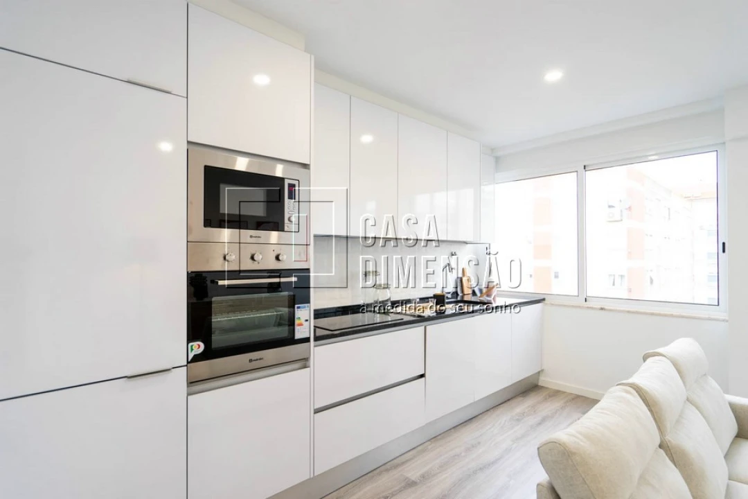Apartamento T3 para Venda em Benfica Foto 10
