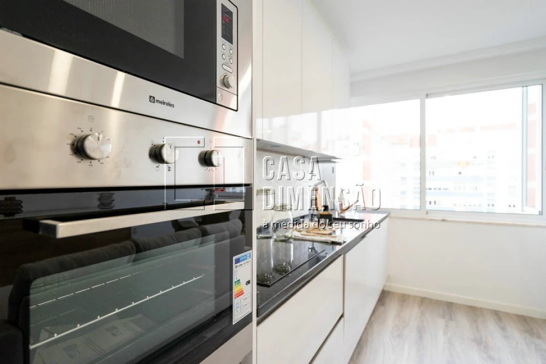 Apartamento T3 para Venda em Benfica Foto 12
